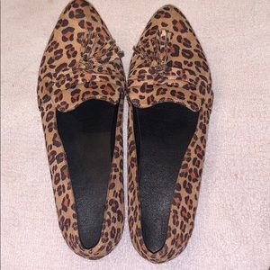 LEOPARD PRINT Flat Tassel Loafers. Used.